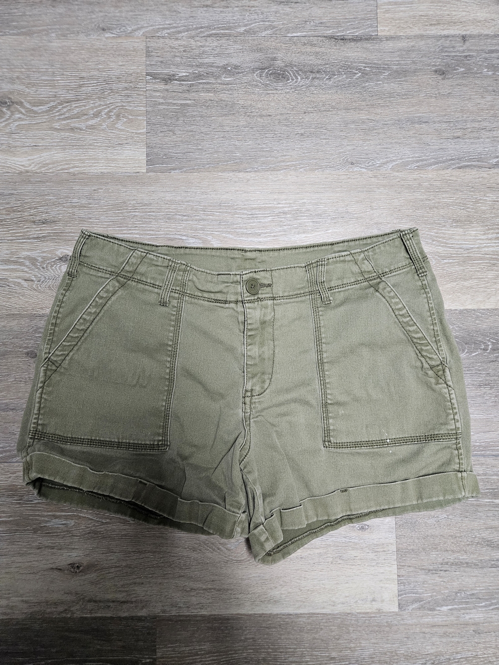Olive Utility Cotton Blend Women’s Shorts